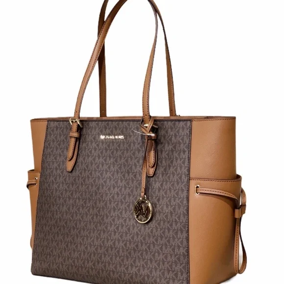 Michael Kors Gilly Large Jet Set Travel Drawstring Tote Brown MK Signature - Picture 5 of 6